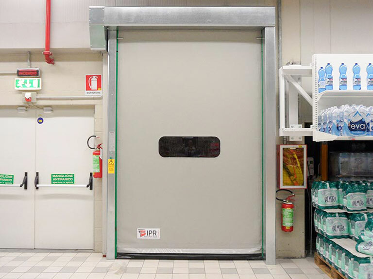 Rapid Roll Door in Supermarket